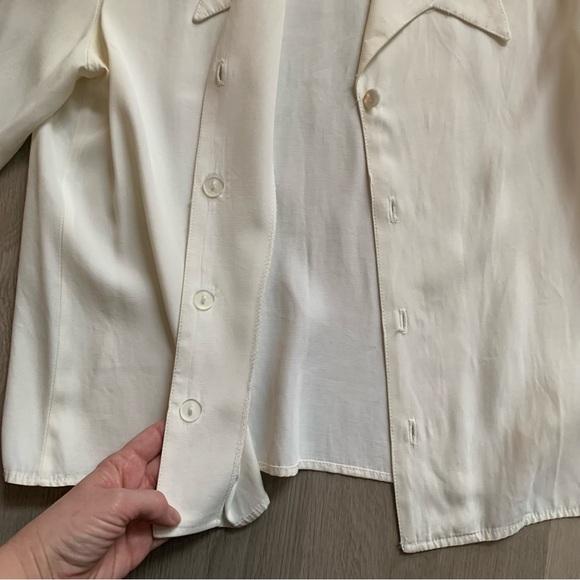 S.L. Petites Off-White Large Collar Shirt Sz 10 - Picture 8 of 10